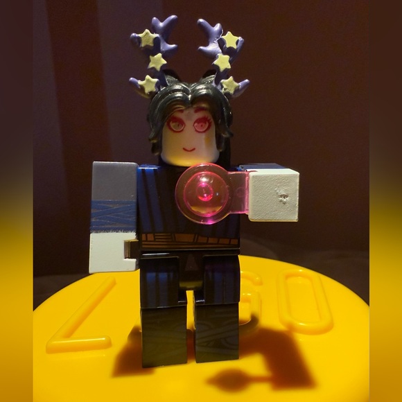 Roblox Boundless Reverie Action Figure - Picture 9 of 14